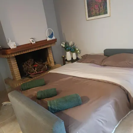Airport Friendly House 1 아파트 아르테미다